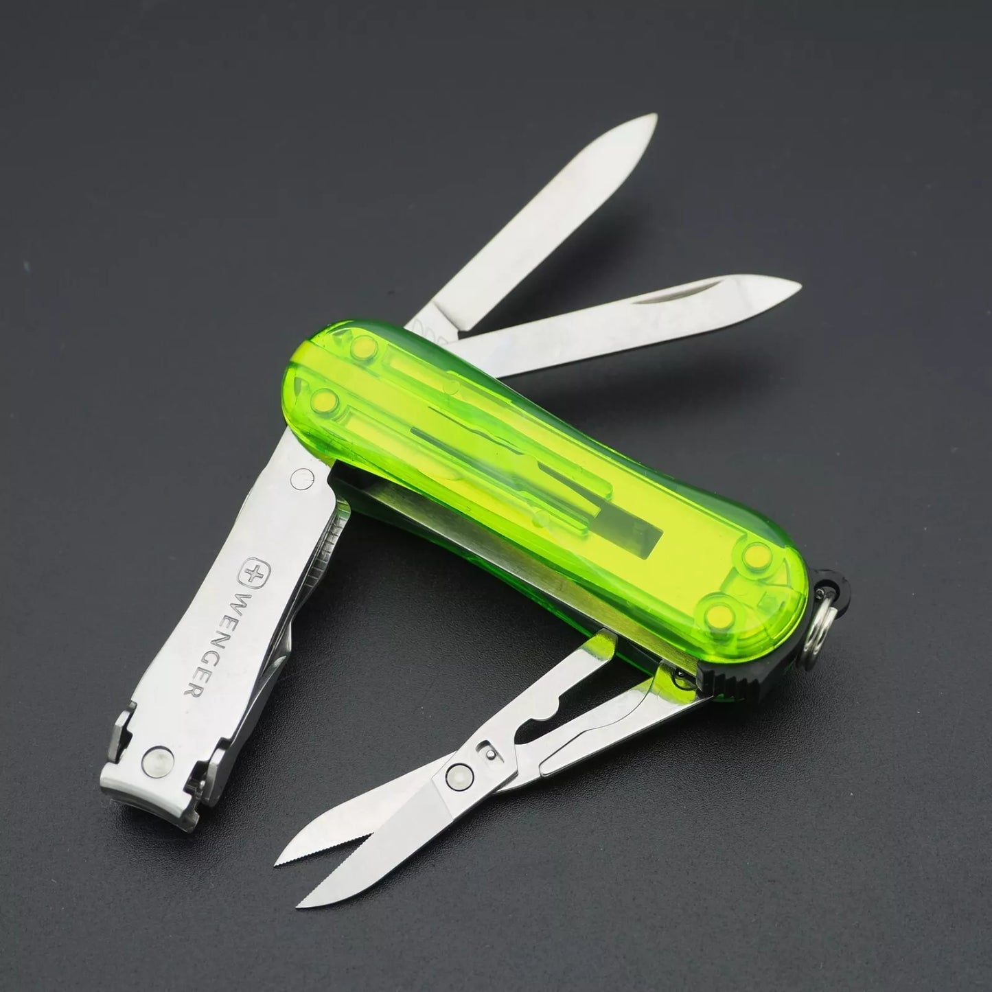 Wenger Nail Clip Green 580 NIB New