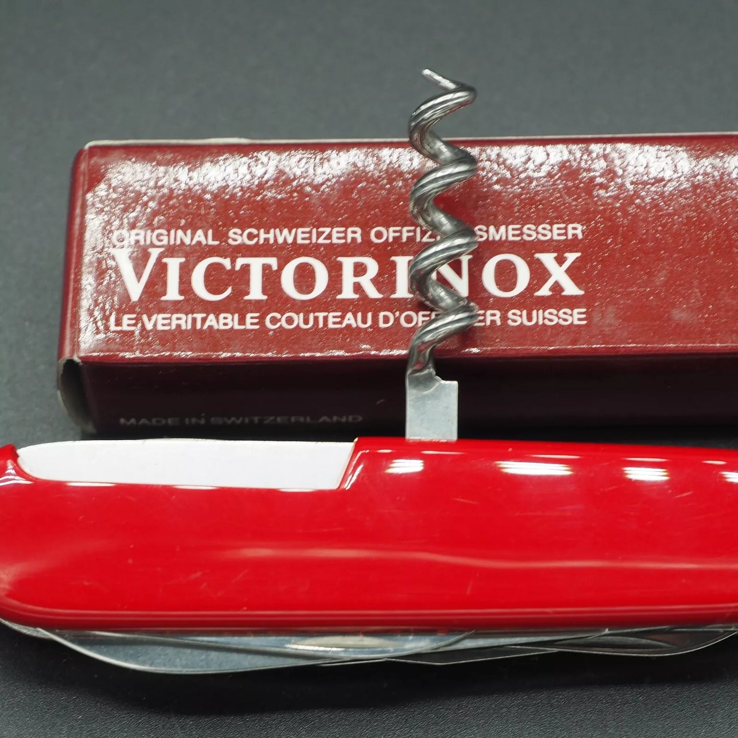 Victorinox Angler ALTER LAGER Schweizer Taschenmesser BNIB