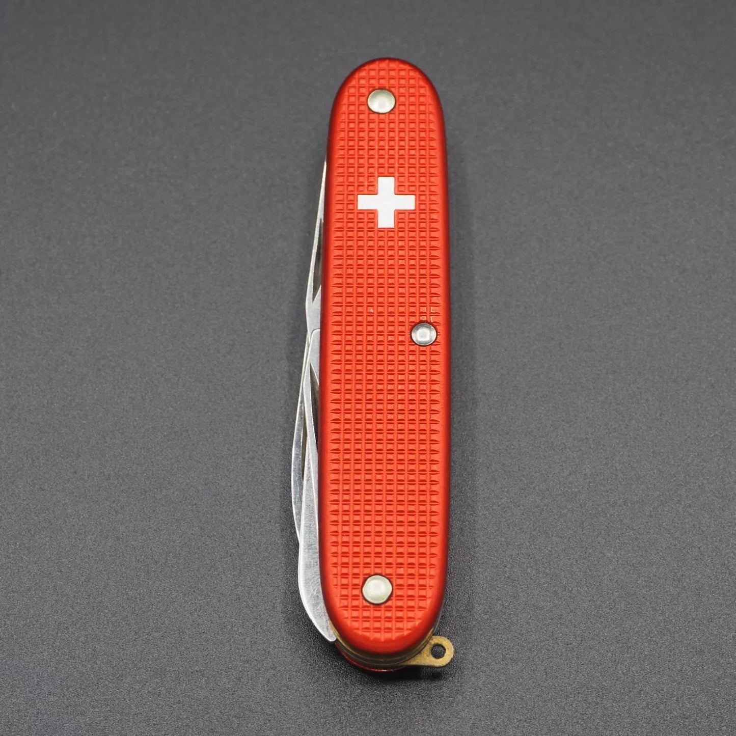 Victorinox Farmer OC Old Cross Red Swiss Army mint NEW w/o Box