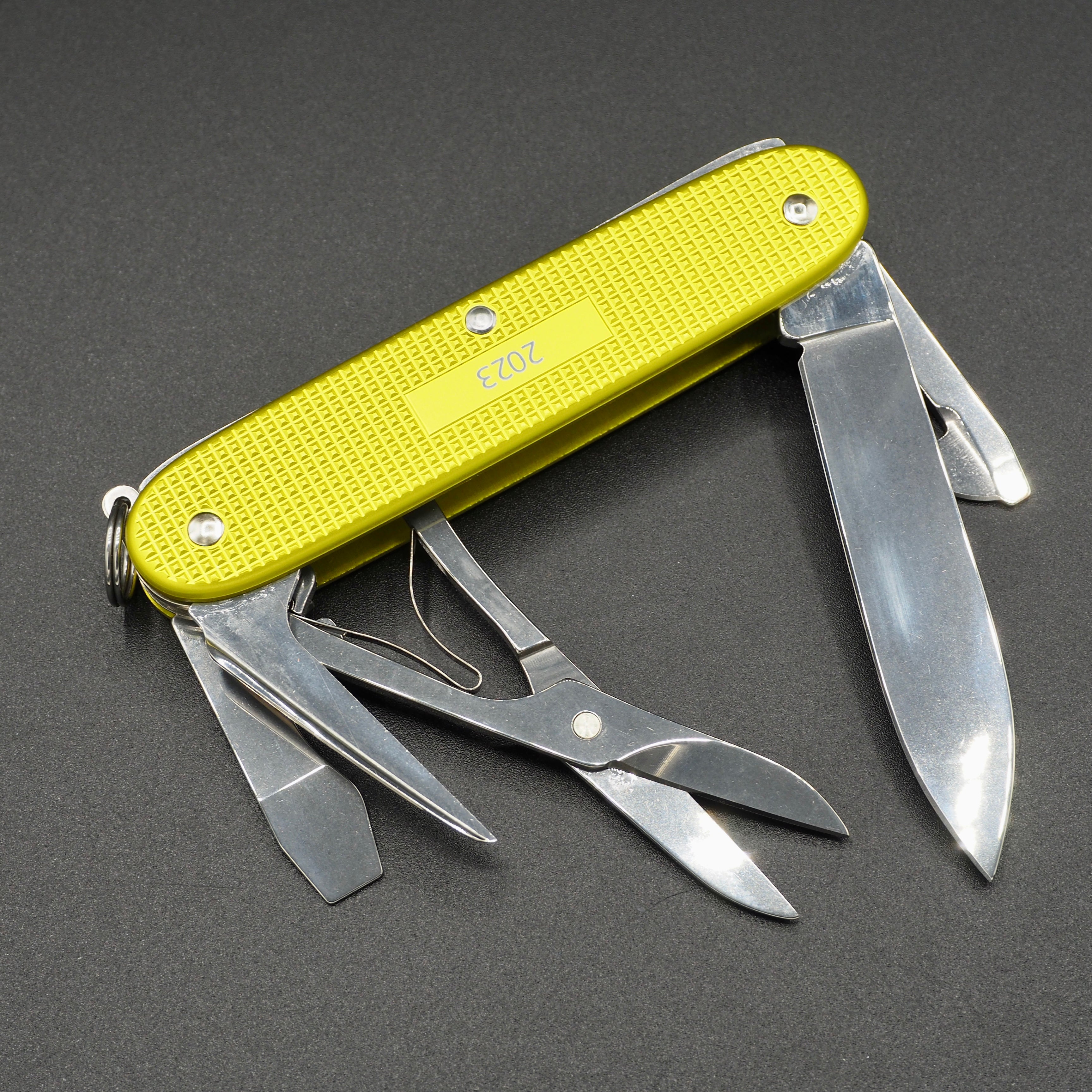 Victorinox Alox Pioneer X Electric Yellow Swiss Knife Yellow