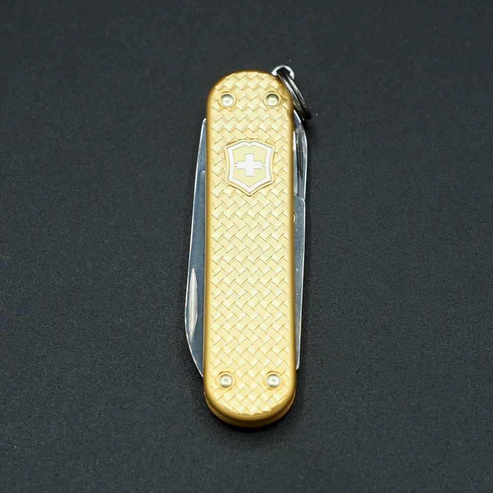 Gold swiss best sale army knife